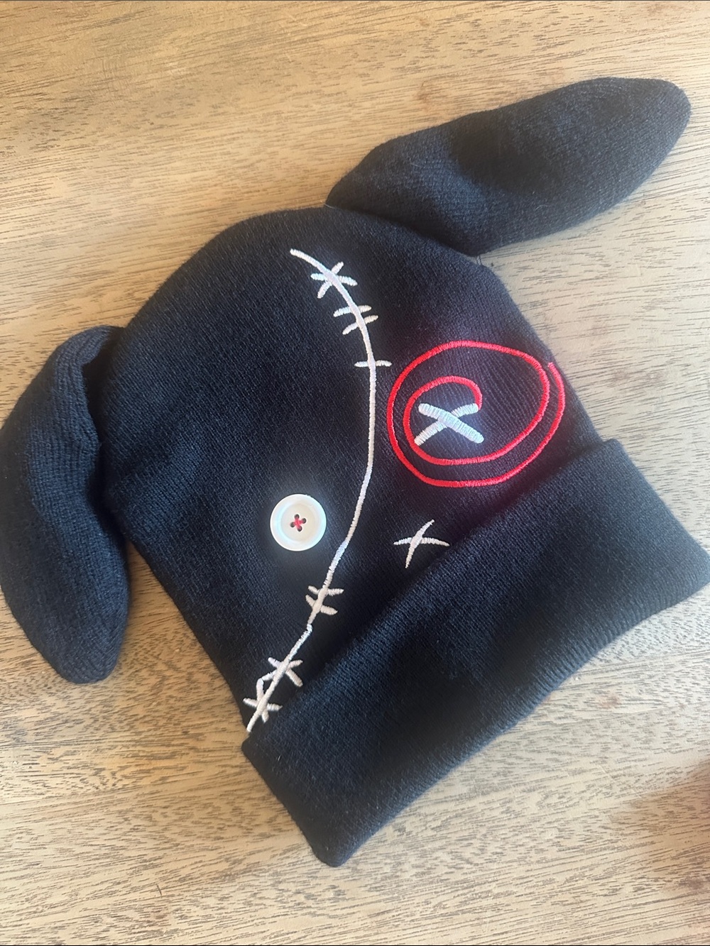 Stitches black bunny fugal beanie knit cap hat lk new HOT TOPIC Halloween goth